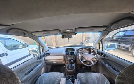 Mitsubishi Chariot III, 1998 год, 390 000 рублей, 8 фотография