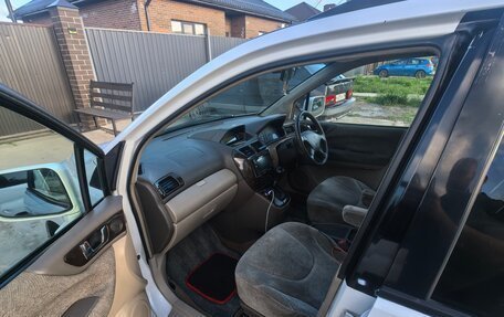 Mitsubishi Chariot III, 1998 год, 390 000 рублей, 11 фотография