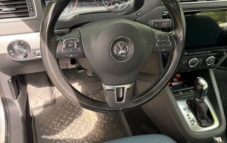 Volkswagen Jetta VI, 2013 год, 1 450 000 рублей, 8 фотография