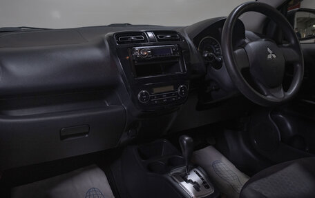 Mitsubishi Mirage VI рестайлинг, 2014 год, 799 000 рублей, 14 фотография