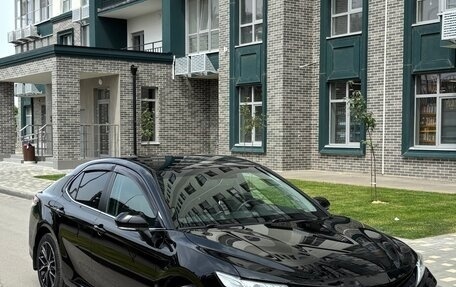 Toyota Camry, 2021 год, 3 050 000 рублей, 8 фотография