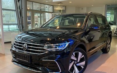 Volkswagen Tiguan II, 2023 год, 6 069 900 рублей, 1 фотография