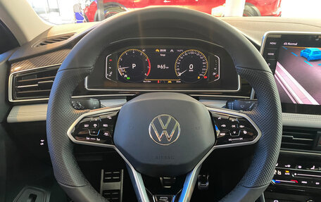 Volkswagen Tiguan II, 2023 год, 6 069 900 рублей, 15 фотография