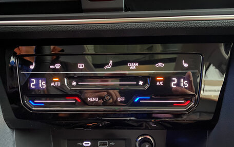 Volkswagen Tiguan II, 2023 год, 6 069 900 рублей, 20 фотография