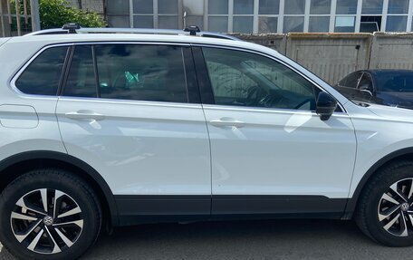 Volkswagen Tiguan II, 2019 год, 2 200 000 рублей, 7 фотография