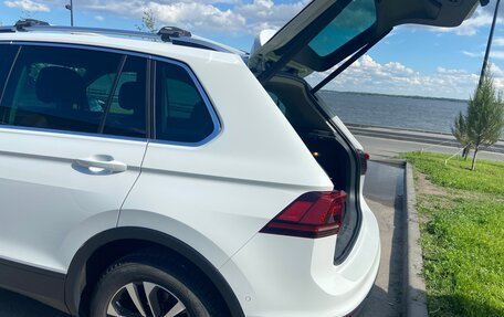 Volkswagen Tiguan II, 2019 год, 2 200 000 рублей, 19 фотография