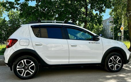 Renault Sandero II рестайлинг, 2022 год, 1 750 000 рублей, 16 фотография