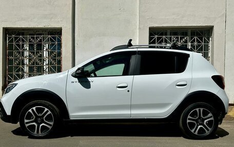 Renault Sandero II рестайлинг, 2022 год, 1 750 000 рублей, 33 фотография