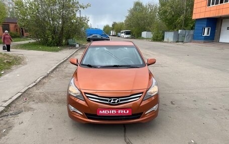 Hyundai Solaris II рестайлинг, 2016 год, 800 000 рублей, 1 фотография