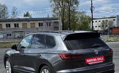 Volkswagen Touareg III, 2018 год, 4 600 000 рублей, 3 фотография