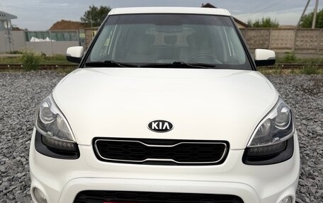 KIA Soul I рестайлинг, 2013 год, 990 000 рублей, 2 фотография