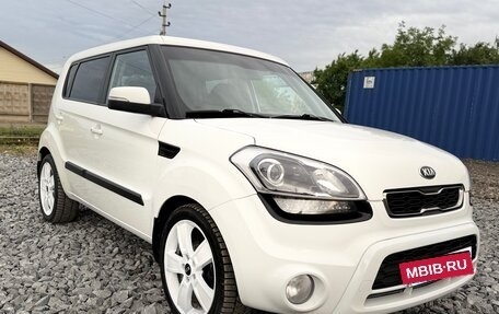 KIA Soul I рестайлинг, 2013 год, 990 000 рублей, 3 фотография