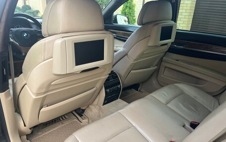BMW 7 серия, 2009 год, 1 700 000 рублей, 13 фотография