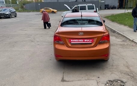 Hyundai Solaris II рестайлинг, 2016 год, 800 000 рублей, 3 фотография