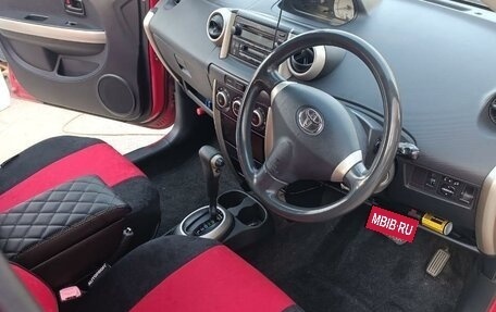Toyota Ist II, 2004 год, 580 000 рублей, 2 фотография