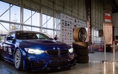 BMW M4, 2018 год, 5 800 000 рублей, 1 фотография
