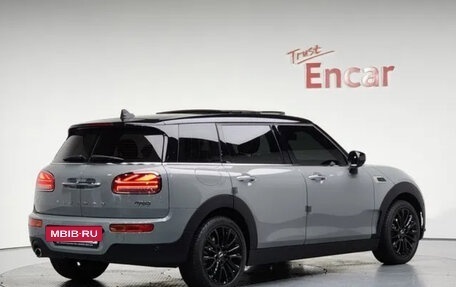 MINI Clubman, 2023 год, 2 700 000 рублей, 2 фотография