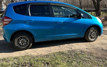 Honda Fit III, 2010 год, 550 000 рублей, 3 фотография