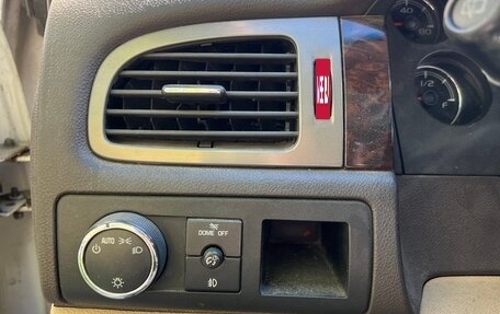 GMC Yukon III, 2009 год, 1 400 000 рублей, 2 фотография