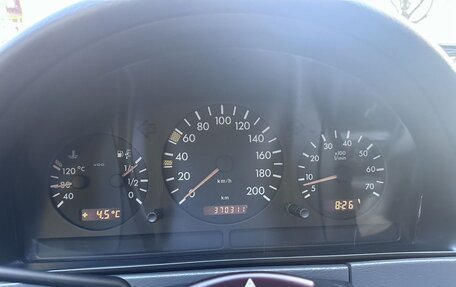 Mercedes-Benz M-Класс, 1998 год, 890 000 рублей, 2 фотография