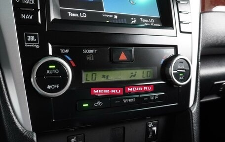 Toyota Camry, 2012 год, 1 890 000 рублей, 17 фотография