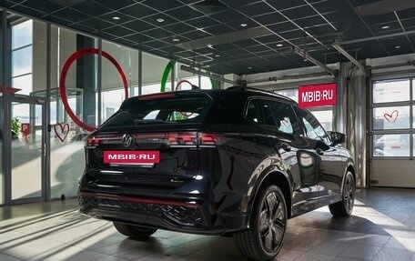 Volkswagen Tiguan, 2024 год, 5 390 000 рублей, 5 фотография