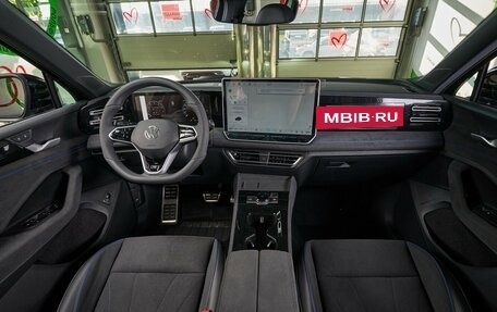 Volkswagen Tiguan, 2024 год, 5 390 000 рублей, 14 фотография