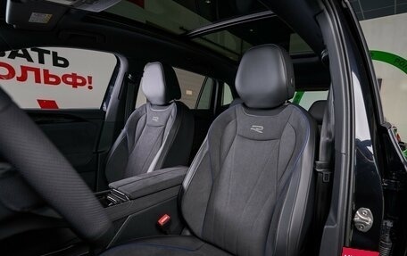 Volkswagen Tiguan, 2024 год, 5 390 000 рублей, 10 фотография