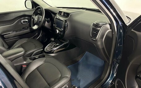 KIA Soul II рестайлинг, 2018 год, 1 740 000 рублей, 14 фотография
