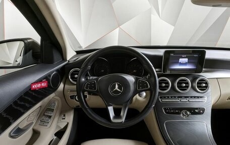 Mercedes-Benz C-Класс, 2018 год, 2 795 000 рублей, 15 фотография