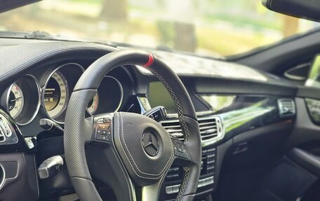 Mercedes-Benz CLS, 2011 год, 2 270 000 рублей, 22 фотография