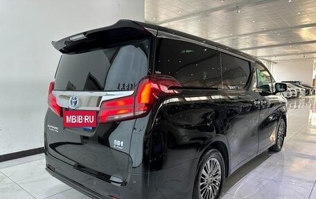 Toyota Alphard III, 2022 год, 9 978 887 рублей, 3 фотография