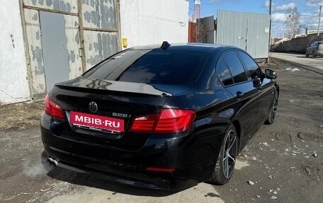 BMW 5 серия, 2011 год, 1 900 000 рублей, 5 фотография
