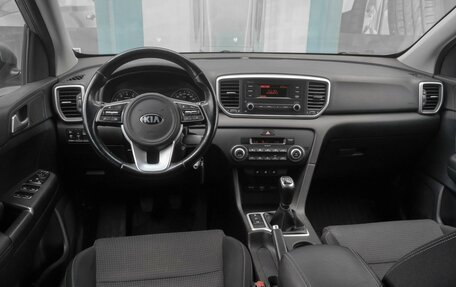KIA Sportage IV рестайлинг, 2020 год, 2 149 000 рублей, 6 фотография
