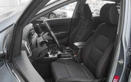 KIA Sportage IV рестайлинг, 2020 год, 2 149 000 рублей, 10 фотография
