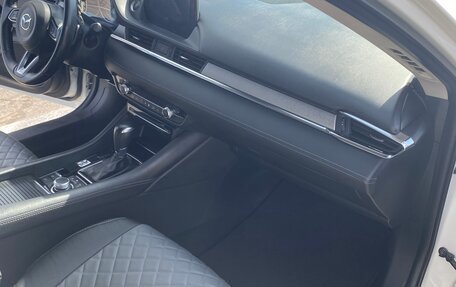 Mazda 6, 2019 год, 2 350 000 рублей, 8 фотография