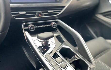 Geely Tugella FY11, 2023 год, 3 400 000 рублей, 18 фотография