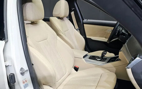 BMW 3 серия, 2022 год, 3 230 000 рублей, 12 фотография