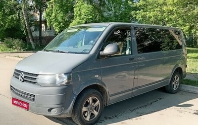 Volkswagen Transporter T5 рестайлинг, 2013 год, 1 450 000 рублей, 1 фотография