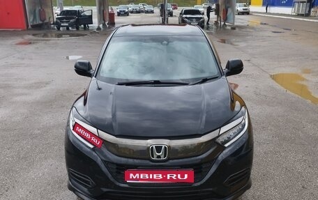 Honda Vezel, 2018 год, 1 890 000 рублей, 1 фотография