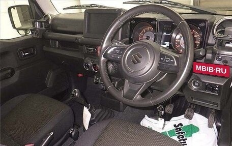 Suzuki Jimny, 2022 год, 1 220 000 рублей, 6 фотография