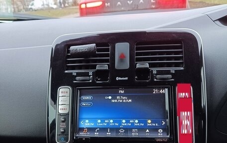 Nissan Leaf I, 2016 год, 860 000 рублей, 13 фотография