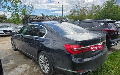 BMW 7 серия, 2018 год, 4 200 000 рублей, 2 фотография