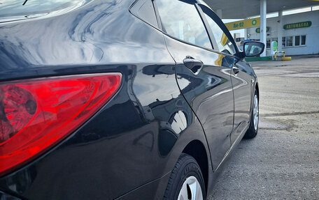 Hyundai Solaris II рестайлинг, 2011 год, 610 000 рублей, 5 фотография