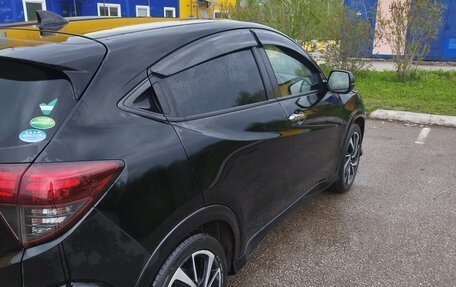 Honda Vezel, 2018 год, 1 890 000 рублей, 2 фотография