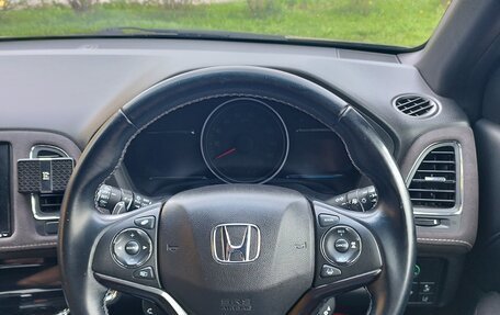 Honda Vezel, 2018 год, 1 890 000 рублей, 27 фотография