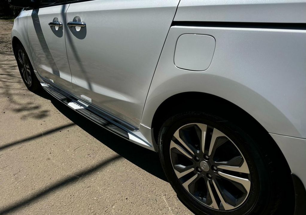 KIA Carnival, 2019 год, 3 150 000 рублей, 9 фотография