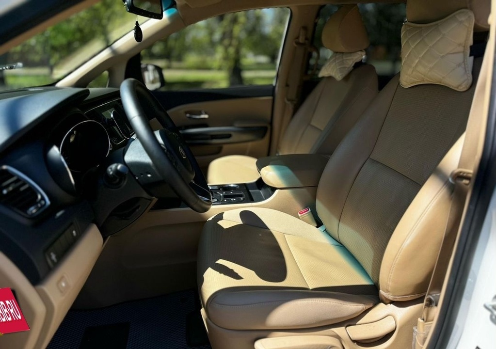 KIA Carnival, 2019 год, 3 150 000 рублей, 12 фотография