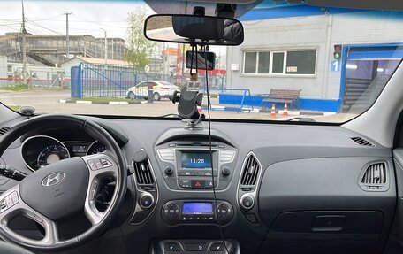Hyundai ix35 I рестайлинг, 2013 год, 1 280 000 рублей, 2 фотография