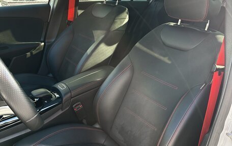 Mercedes-Benz A-Класс AMG, 2020 год, 3 700 000 рублей, 13 фотография